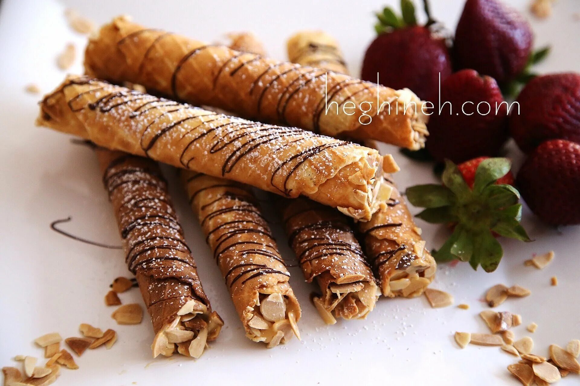 Wafer Rolls трубочки. Красивые вафельные трубочки. Украшение вафельных трубочек. Трубочки с шоколадом. Рецепт приготовления трубочек