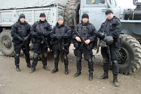 Черный омон