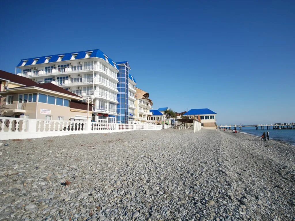 шторм в лазаревском 2023. прибой 3 лазаревское. отдых в лазаревском на берегу моря. гостиница прибой лазаревское. отдых в лазаревском на берегу моря.