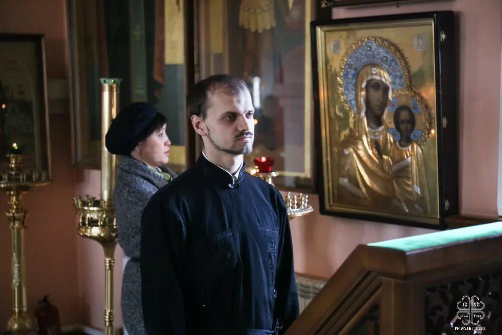 Страшная седмица великий вторник. Се жених грядет в полунощи. Жених грядет в полунощи текст. Молитва се жених грядет в полунощи. Се жених грядет в полунощи.