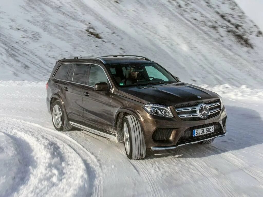 Mercedes gls 350. Мерседес-Бенц GLS 350d. Мерседес GLS 350d 4 matic. Mercedes-Benz GLS 350d 2015. Mercedes GLS 2019.