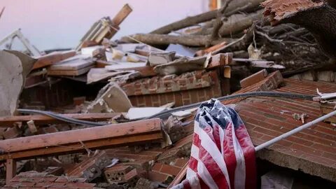 Сша торнадо сегодня новости последнего часа видео