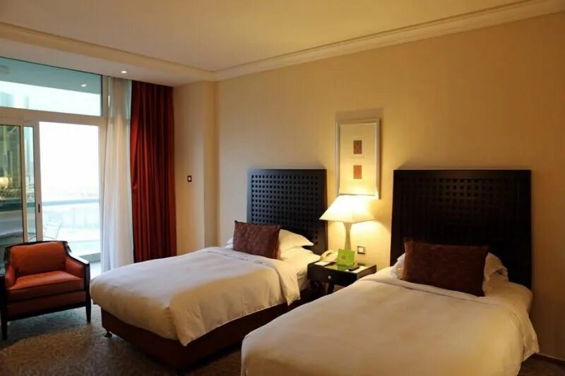 Beach rotana abu dhabi 5. Ротана отель джи би ар. towers rotana, premium family room. ротана синг классик рум. beach rotana hotel &amp; towers 5* абу-даби new year.