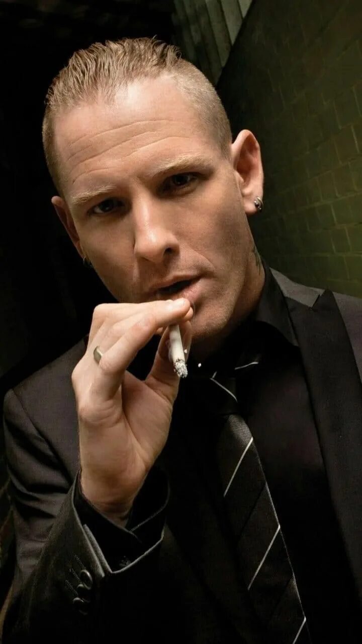 Кори тейлор. Кори тейлор песни. Corey taylor 2021. Corey taylor. Corey taylor.