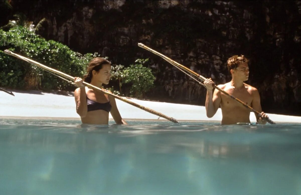 майя бэй ди каприо. леонардо ди каприо фильм в тайланде. фильм с леонардо ди каприо про остров в тайланде. леонардо ди каприо на пляже в кино. леонардо дикаприо пхи пхи.