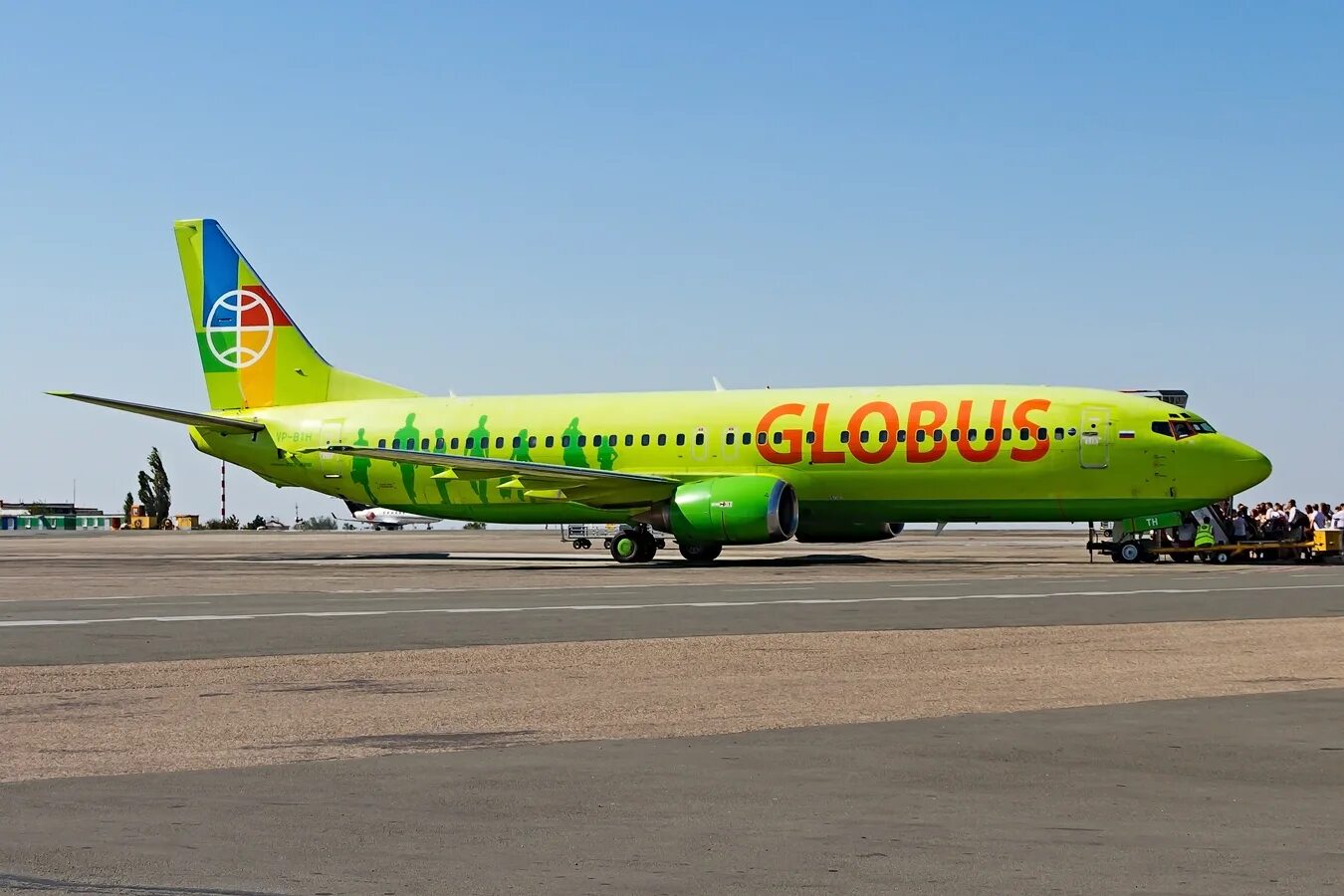 Боинг 737 s7. S7 Globus авиакомпания. S7 Airlines Глобус. Боинг 737 авиакомпания Уральские.