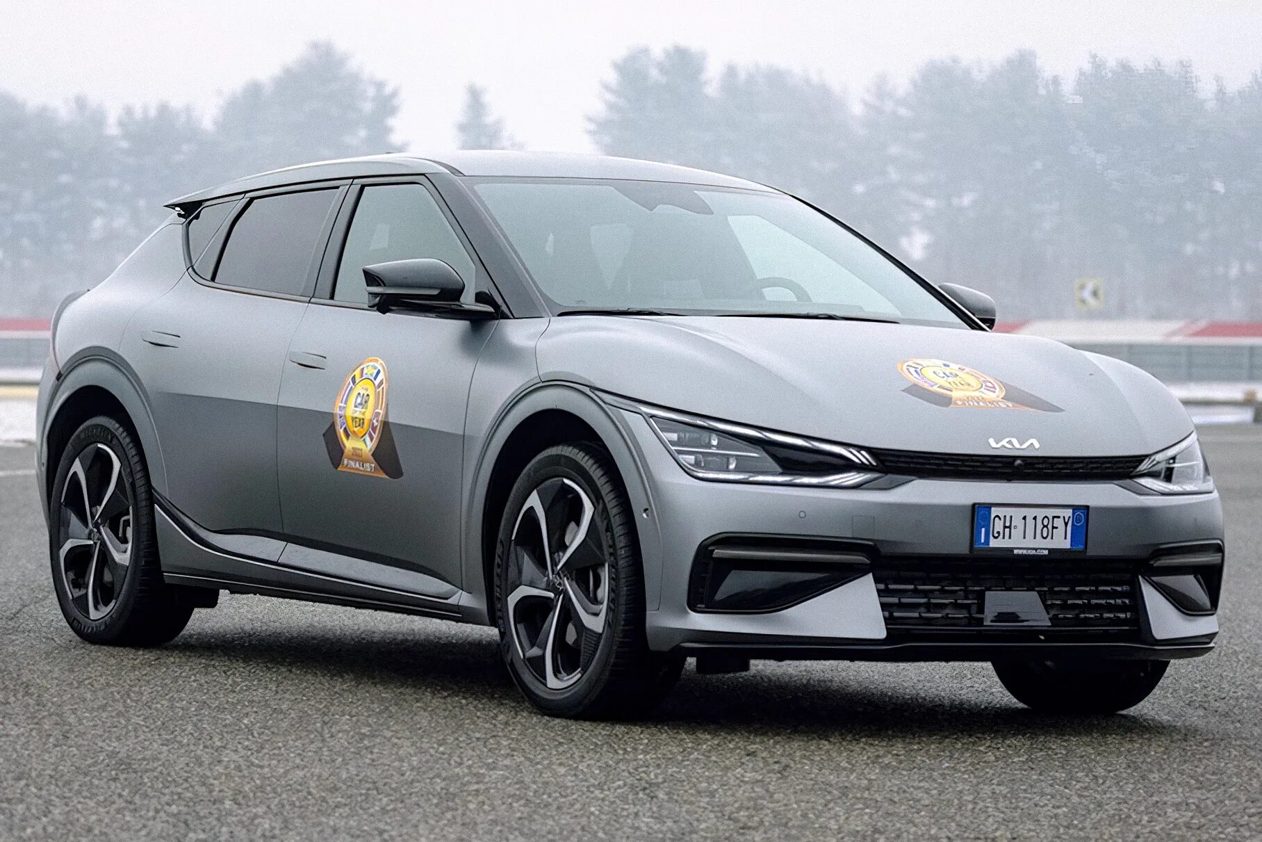 Популярные машины 2022. Китайский электромобиль neta. Автомобиль года 2022 в европе. Лучшие машины 2022 года. Haval h6 2022.