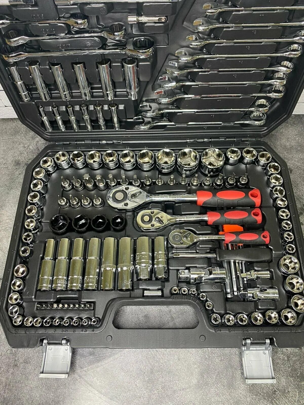 Набор ключей сато 150. Набор сата 108 предметов. 108pcs satopro набор инструментов. Набор инструментов 151 предмет gas 151 gigant. Набор инструментов 151 предмет.