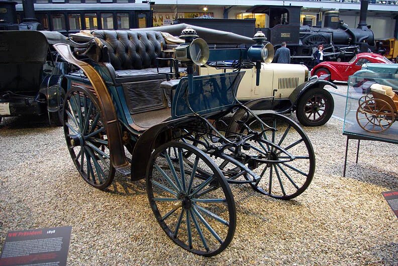 Яковлев-фрезе 1896г. Benz Victoria 1893. Первый российский автомобиль Яковлева и фрезе 1896. Автомобиль Яковлева 1896. Яковлев и фрезе