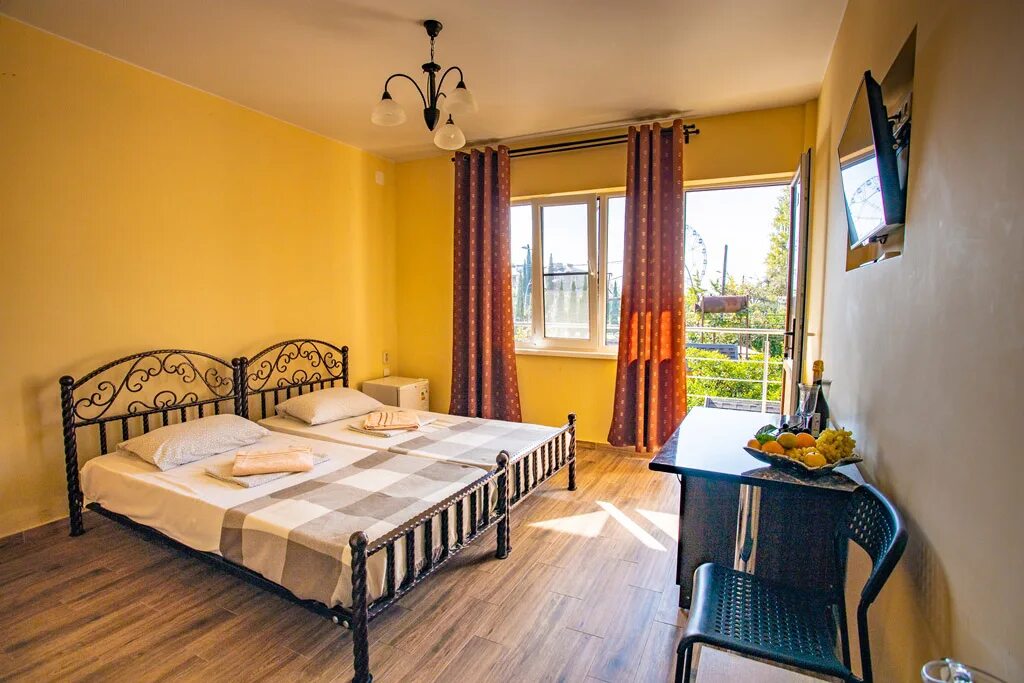 Йога ретрит 2022. Работа в абхазии с проживанием. Пансионат эра абхазия. Гостевой дом john s сухум абхазия снять бронь на букинге без штрафа. Лукас абхазия.