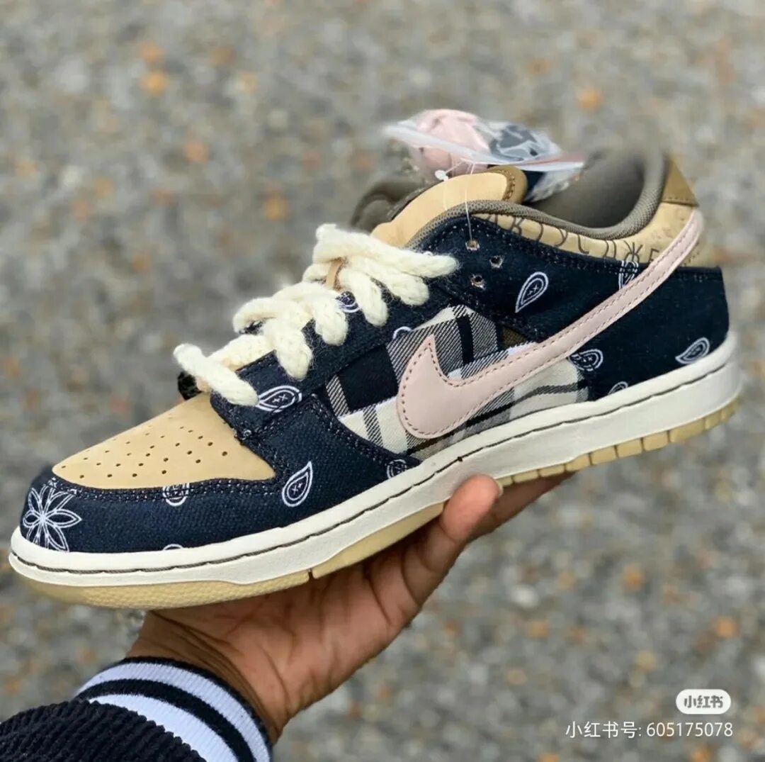 Nike SB Dunk Low x Travis Scott. Nike SB Dunk Cactus Jack. Nike SB Dunk Low Travis Scott. Кроссовки Nike SB Dunk Low, Travis Scott. Найк трэвис цена