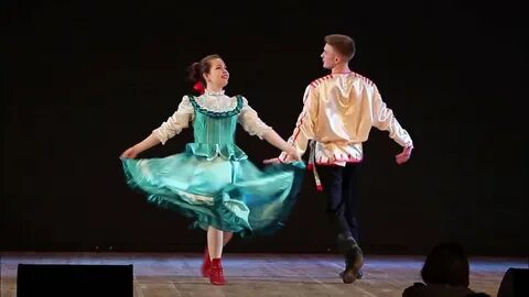 Танец русский девочка и мальчик