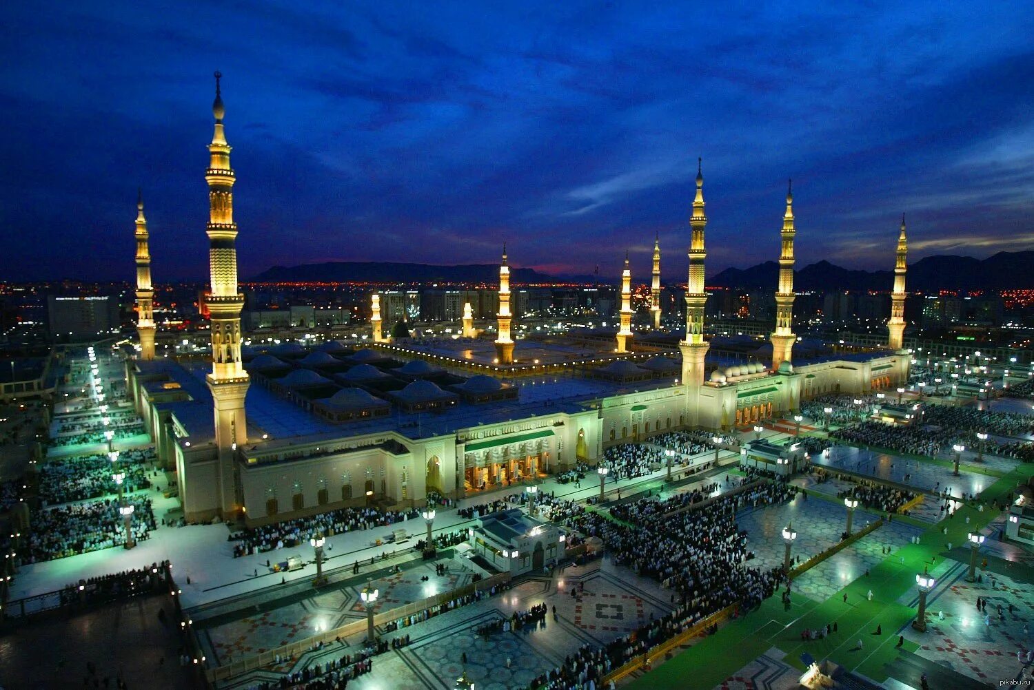 Мечети Мекки и Медины. Мечеть пророка в Мекке. Коран Мекка Медина. Саудовская Аравия мечеть. Мекка медина страна