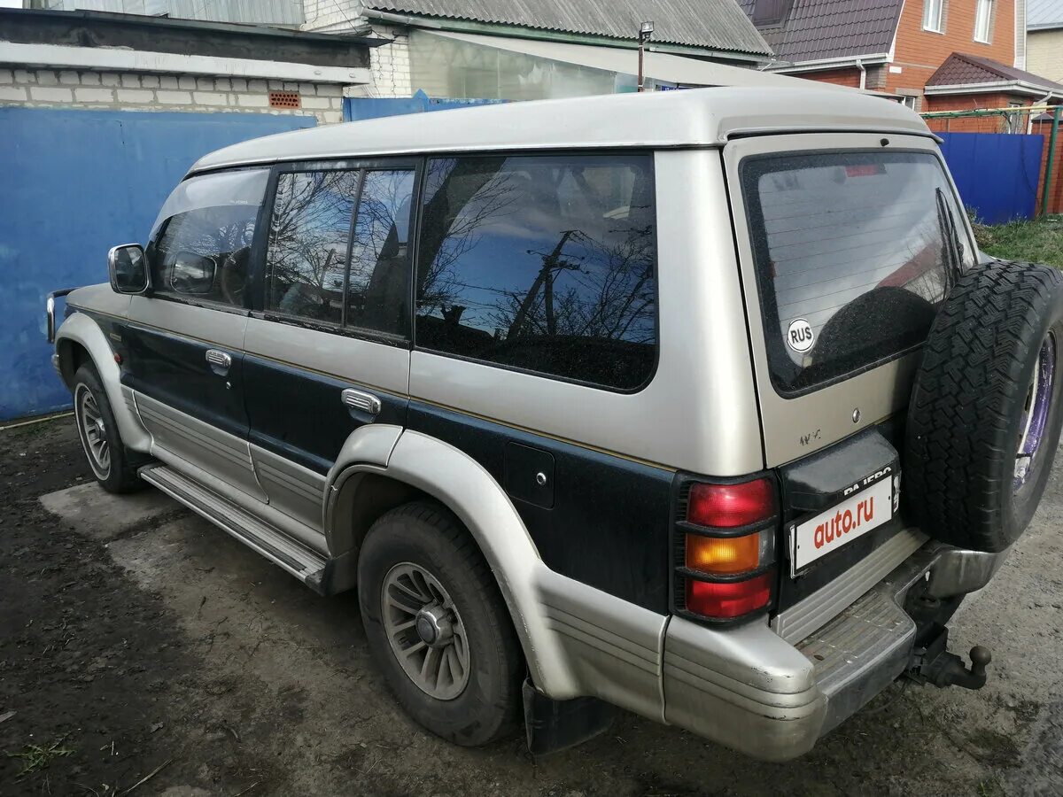 Паджеро 2 поколение купить. Митсубиси Паджеро 2 укороченный. Pajero 2 пятая дверь. Митсубиси Паджеро 2 чехлы. Стойка крыши автомобиля Митсубиси Паджеро 2.