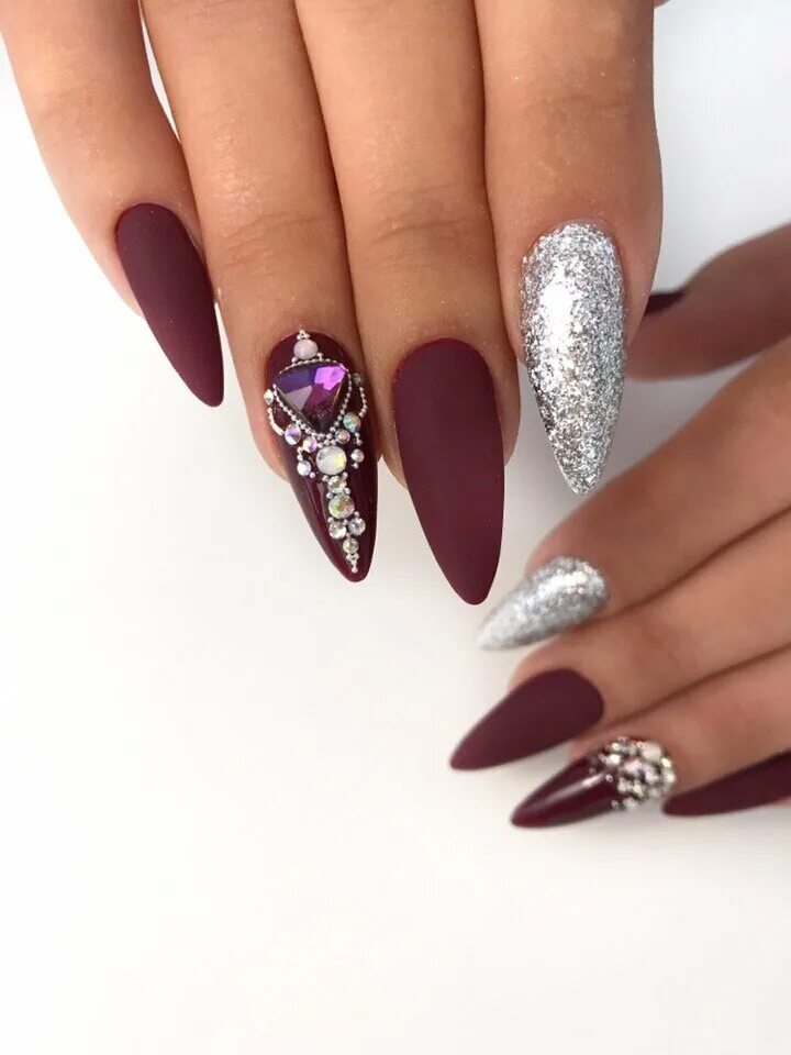 наращивание ногтей севастополь