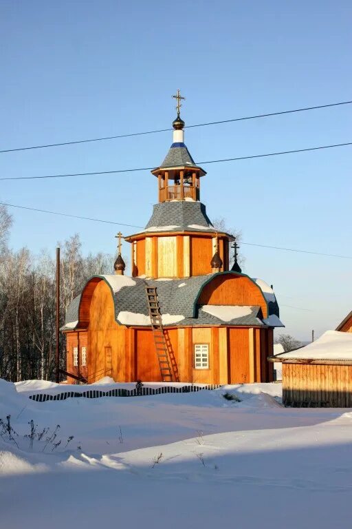 Погода в неме кировской области на месяц. Церковь нема Кировская область. Село нема Кировской области Немского района. Храм в п нема Кировской обл. Церковь в поселке нема Кировской области.