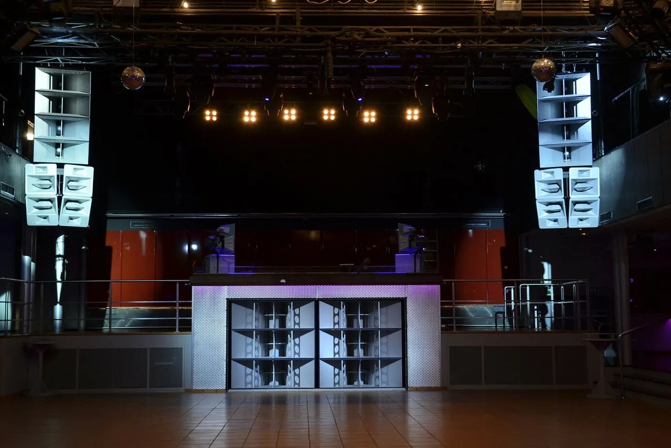 Function one. Funktion one. function one sound. function 1 звук. funktion one в поверхаус.