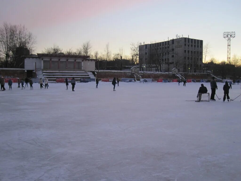 Локомотив люблино