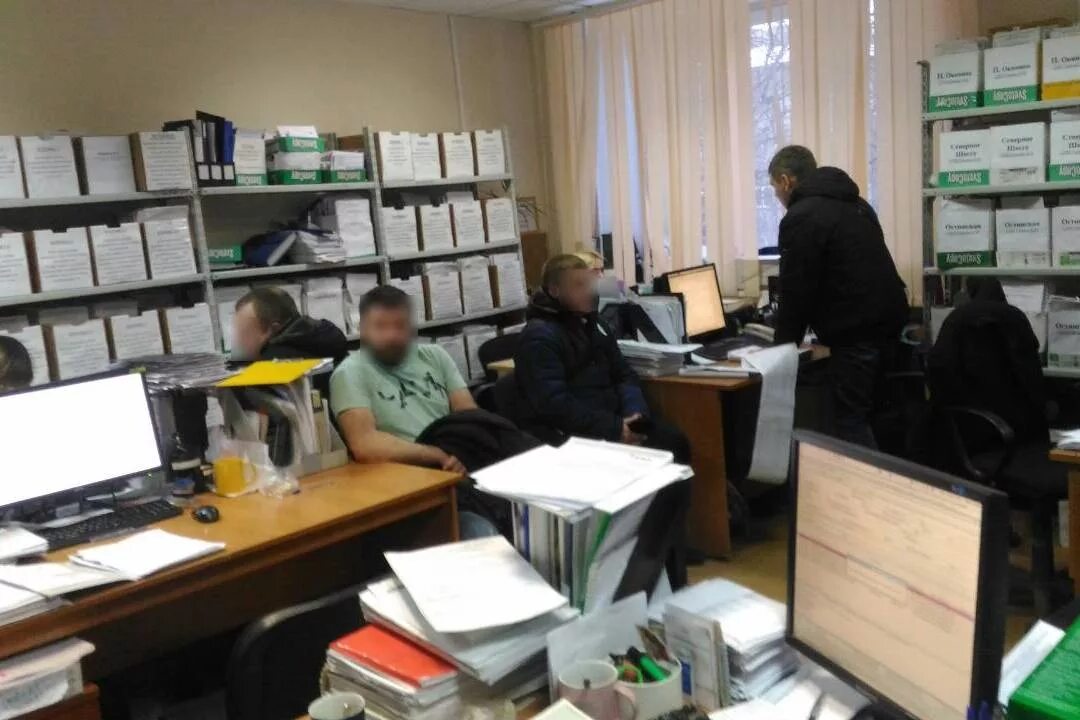 Работа судебных приставов череповец. Кабинет приставов. фото кабинета судебных приставов. кабинет фссп. судебные приставы 1 отдел череповец.