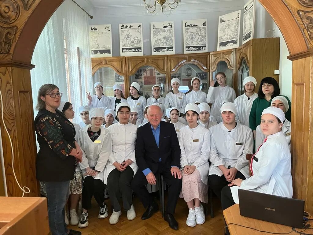 Майкопский медицинский колледж комсомольская ул 201 фото ГБПОО РА "Майкопский медицинский колледж"