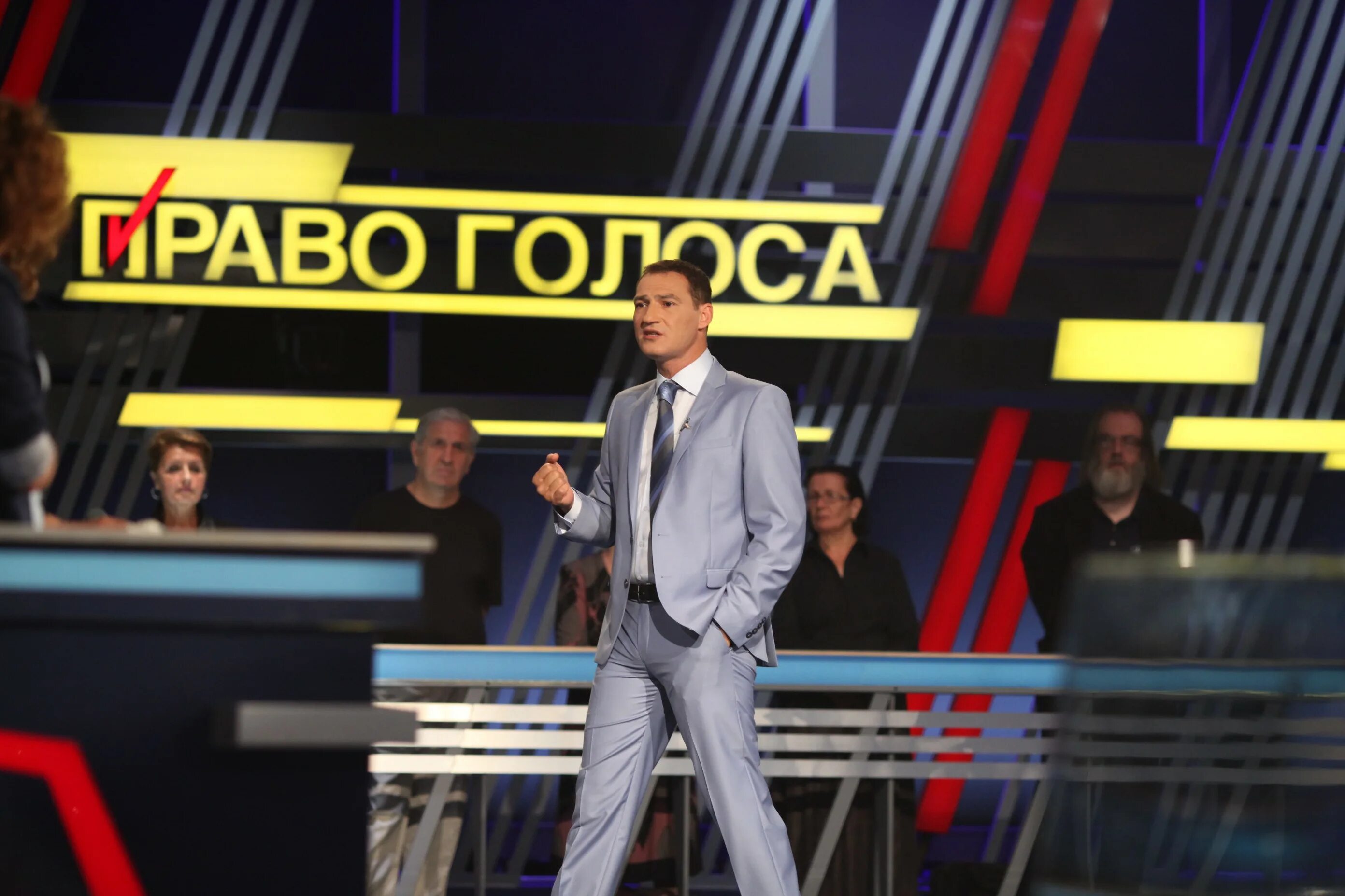 Право голоса на твц последний выпуск. Повысить право голоса. Право голоса картинки. Повысить право голоса. Право голоса последний.