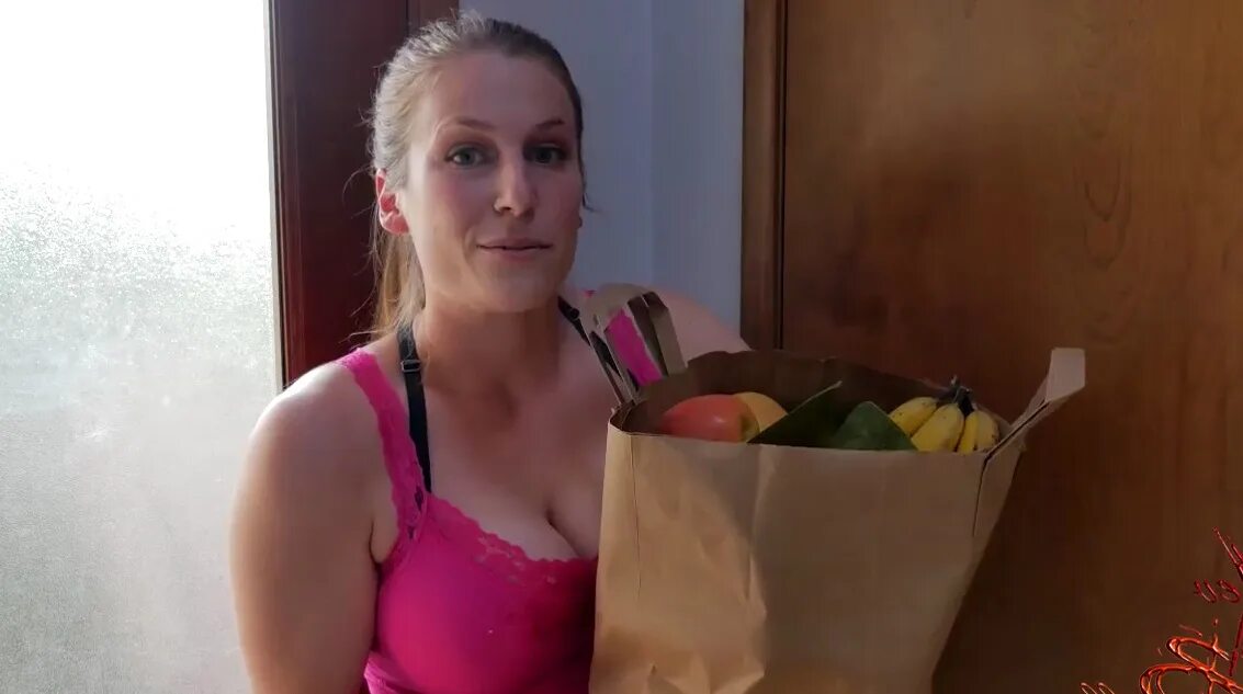 Mommy xev. Ксев беллинджер. Хью берлингер. Зев беллрингер. Bellringer.