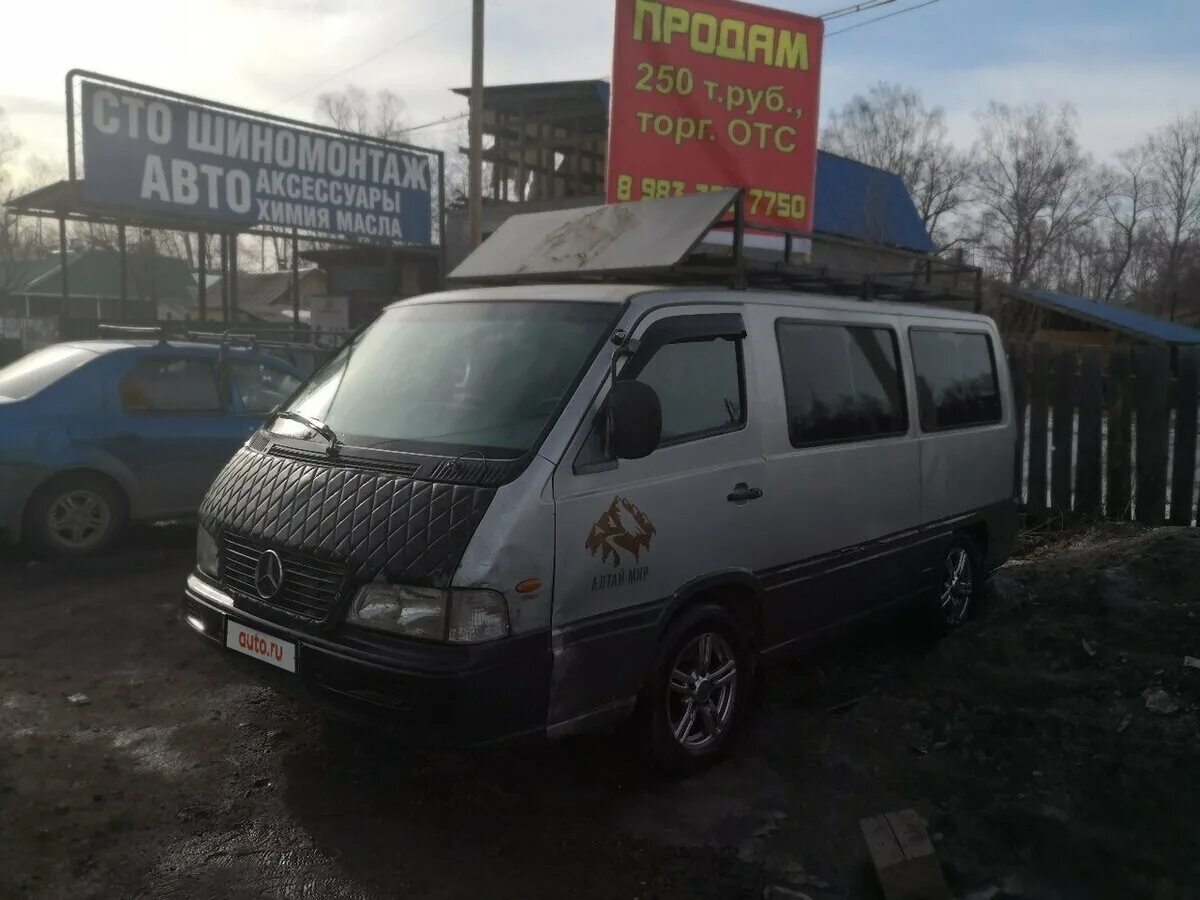 Истана купить улан. Mercedes SSANGYONG Istana. Машину Истана 2002 года. Истана 2002 межгород. Саньёнг Истана.