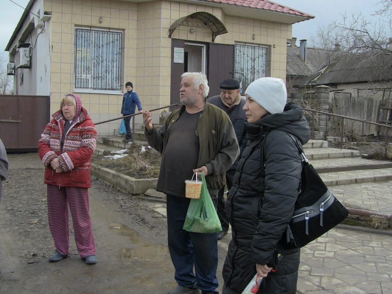 Жители города. Подустов Харцызск. Администрация в Харцызске в 80х. Подустов депутат Макеевского городского совета.