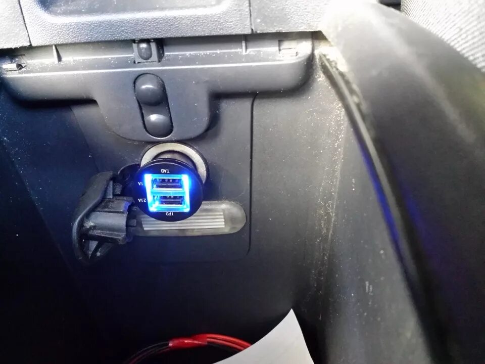 Не включается рено сценик 2. Renault scenic 2 распиновка панели приборов. Не включается рено сценик 2. Не включается рено сценик 2. Реле ближнего света рено меган 1.