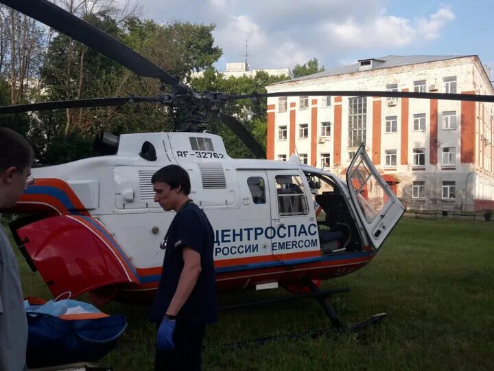 Первая городская орехово. Вертолетная площадка орехово зуево. арифулин орехово-зуево вертолет. андрей алексеев орехово зуево. вертолет в больнице.