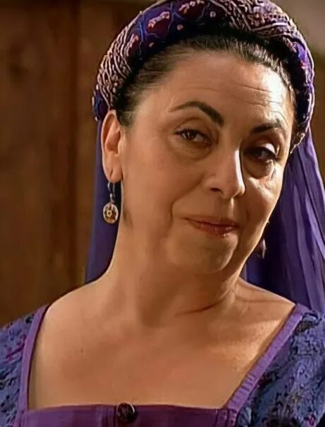 Сема кечик карабель в молодости. Эзги dying light. Дайе лайт. Дайе хатун клуб романтики. Харран dying light.