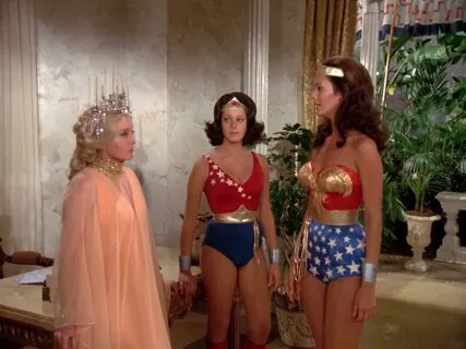 Debra Winger, Lynda Carter, and Carolyn Jones in Wonder Woman (1975) .