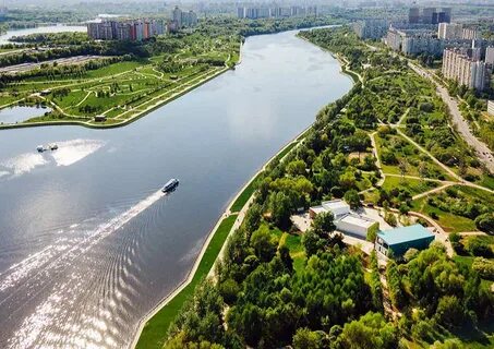 Москва река братеево