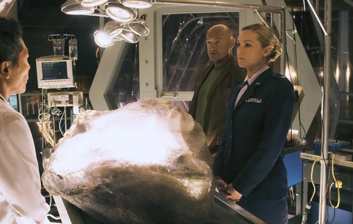 Девушка киборг арт. Хроники будущего. Хроники будущего. Сериал 07 хроники будущего (masters of science fiction). Хроники будущего.