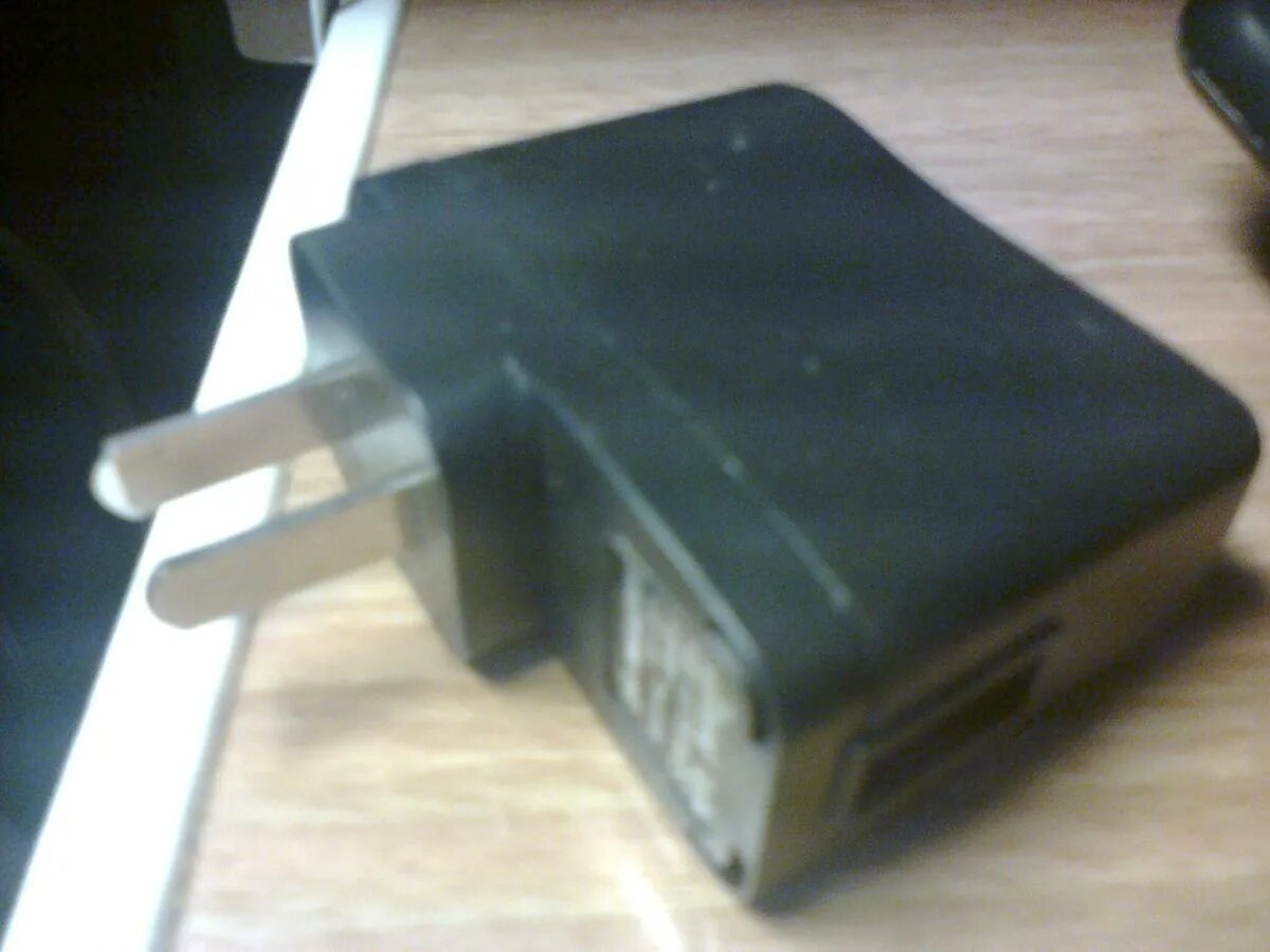 Зарядное устройство 3.7 v. Th2267.1 переделка зарядника. зарядное устройство на 3,7 вольта. зарядное устройство 3,7в 2a sjg-4220-t. переделка зарядников на м101.