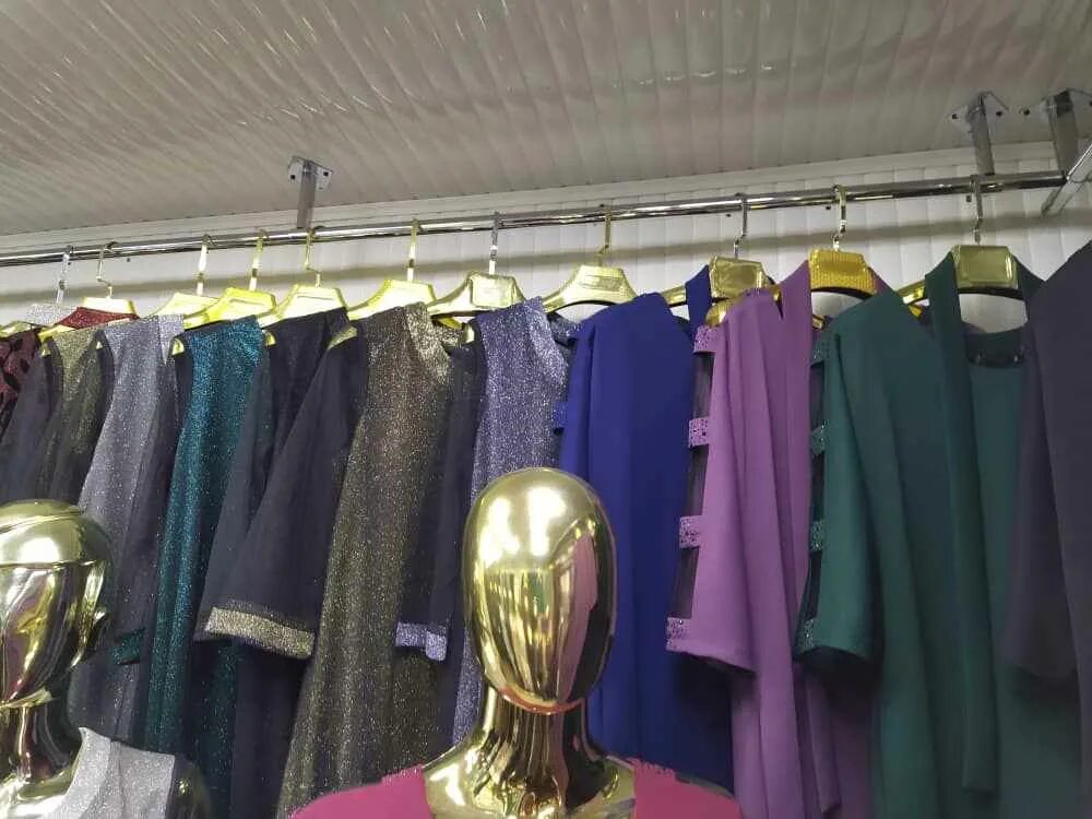 Пуховики женские зимние садовод вк. Платья киргизия. Платья киргизия садовод. Садовод платья женские больших размеров. Платье из киргизии на садоводе.