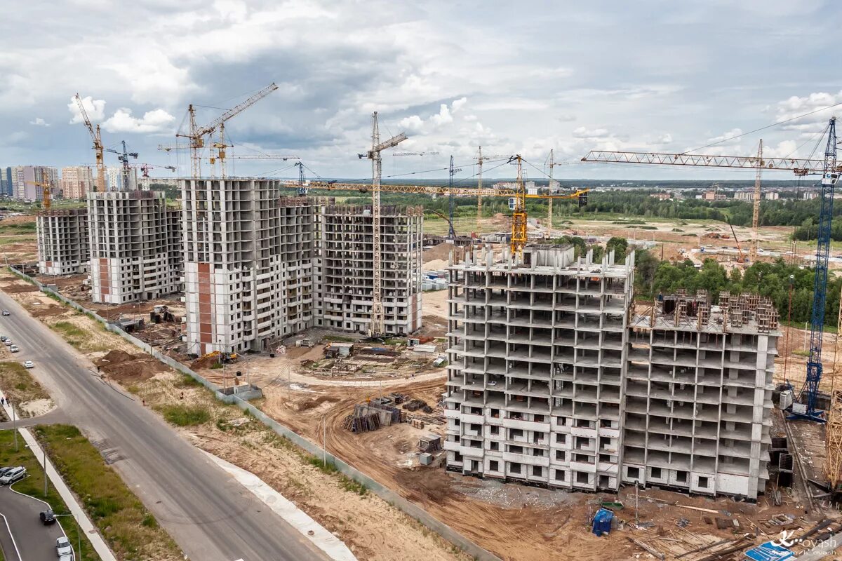 Строится 6