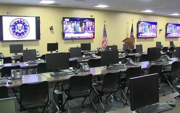 Полицейский участок интерьер. Штаб фбр. Офис фбр. Штаб фбр изнутри офис. Кабинет директора фбр.