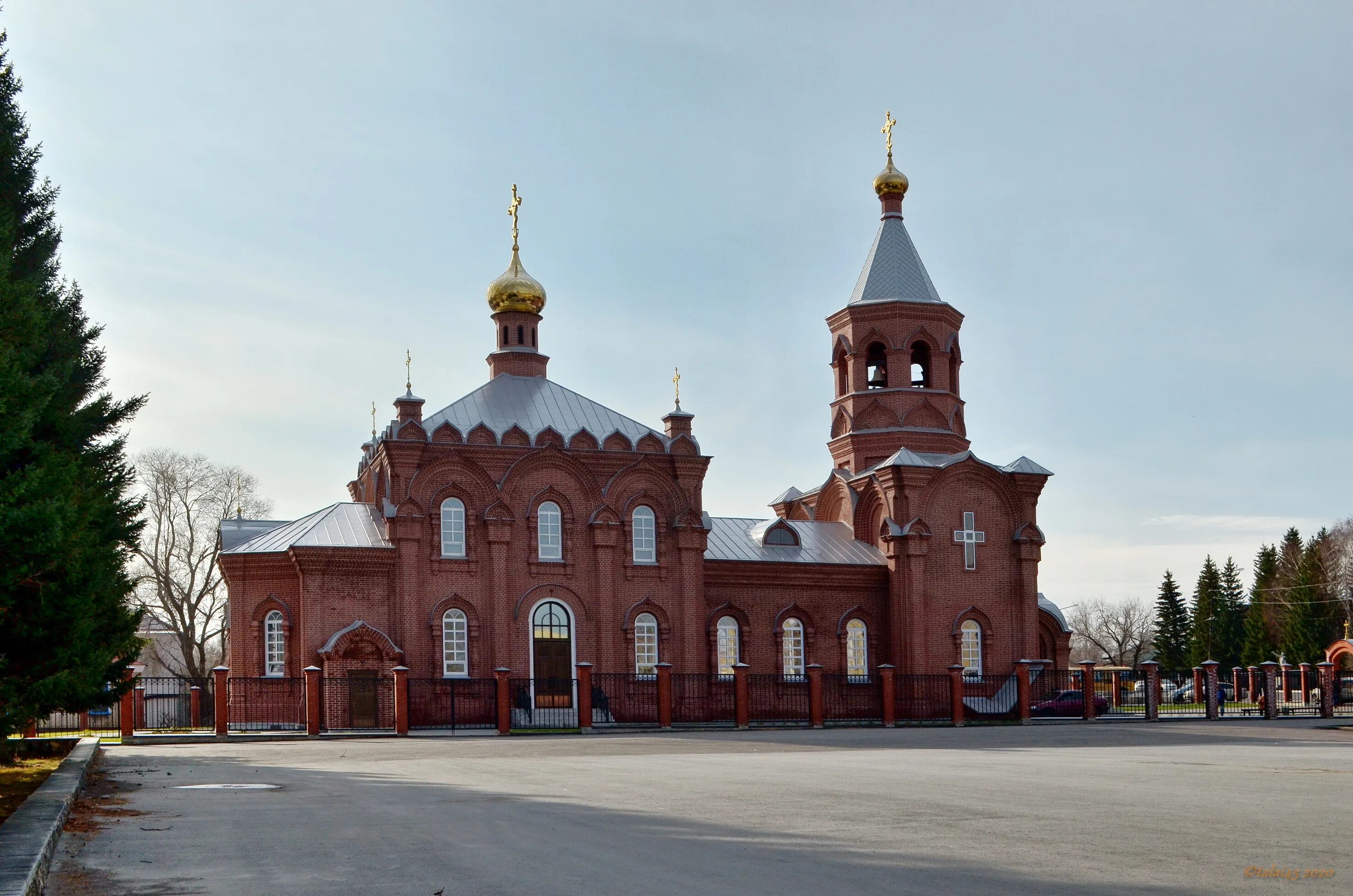 Курья храм Алтайский край. Храм Курья Курьинский район. Церковь в Курье Алтайский край Курьинский район. Церковь Знаменская в Курье Алтайский край. Курья сегодня