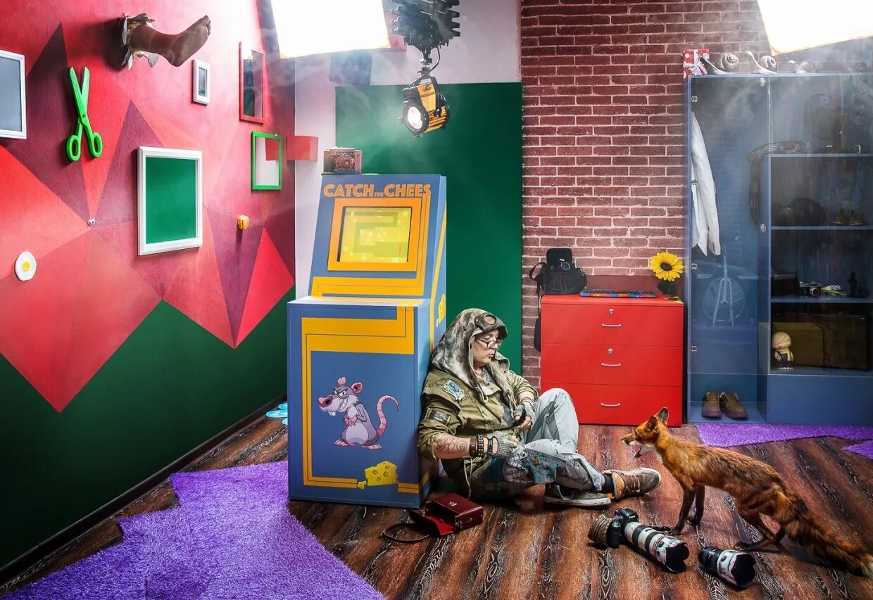 Студия квестов. Безумный квест. Безумный корпоратив квест. Квест "изобретатели". Квест чёрный кот в оренбурге безумие шляпника.