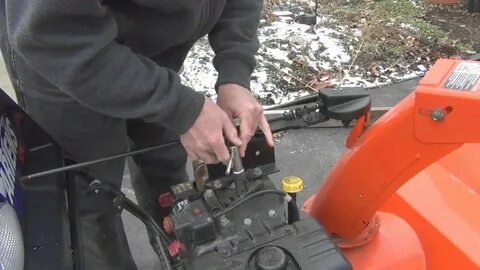 Капот для снегоуборщика