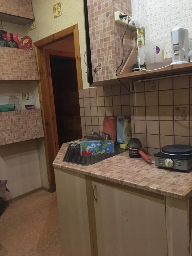 Авито кандалакша недвижимость квартиры. Авито кандалакша. Авито кандалакша. Авито кандалакша. Квартира в кандалакше кухня.