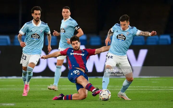 Матч эспаньол-сельта. Хетафе сельта. Брентфорд сельта. Сельта барселона прогноз. Атлетико сельта голы.