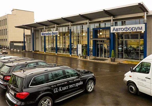 Орбели 35 автосалон. Мерседес орбели. Ул. Мерседес орбели. Мерседес орбели.