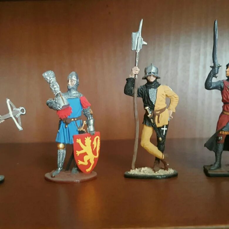 Солдатики 54 мм. Маршал франции, 1805-1815 гг. Оловянные солдатики 54 мм неокрашенные. Кельт оловянный солдатик. Оловянные корабельные пушки в масштабе 54мм.