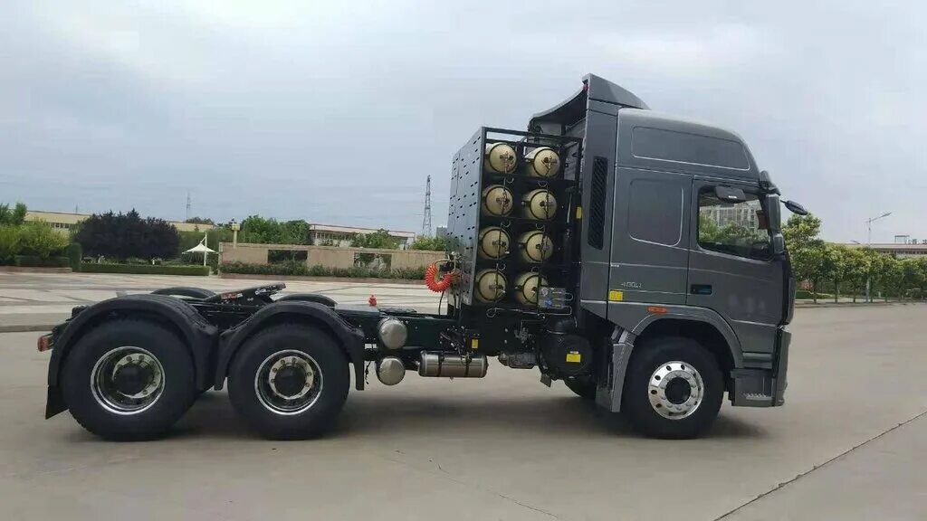 Ситрак на газу. Sitrak тягач 4x2. Sitrak c7h седельный тягач. Howo sitrak c7h. Howo v7g 2022.