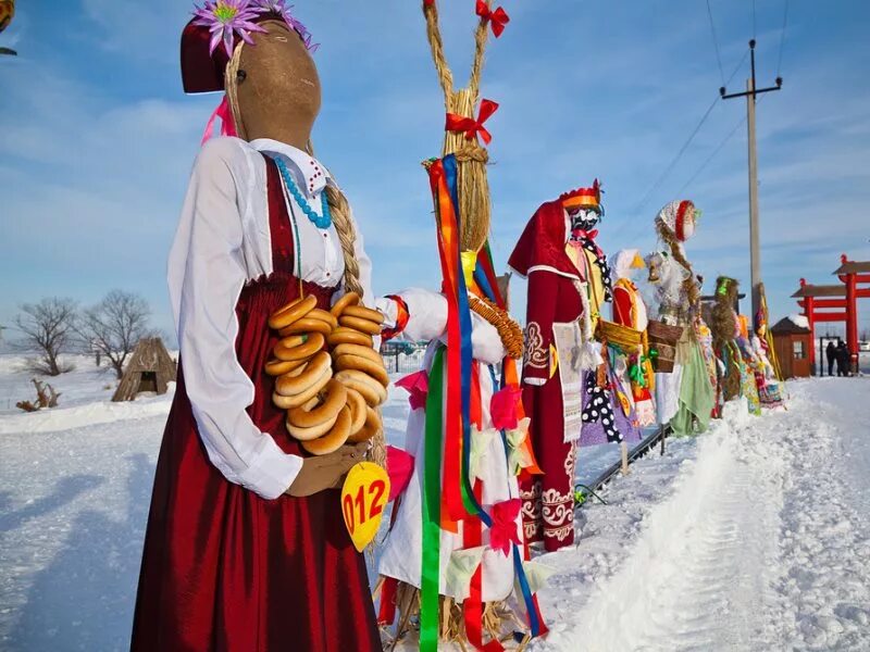 Чучело на Масленицу. Конкурс чучел на Масленицу. Нарядить Масленицу. Масленица атрибуты праздника. Масленица майкоп