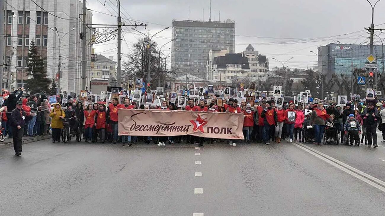 Полком пермь. Полком пермь. Донбасс 2015 год бессмертный полк. Полком пермь. Донбасс 2015 год бессмертный полк.