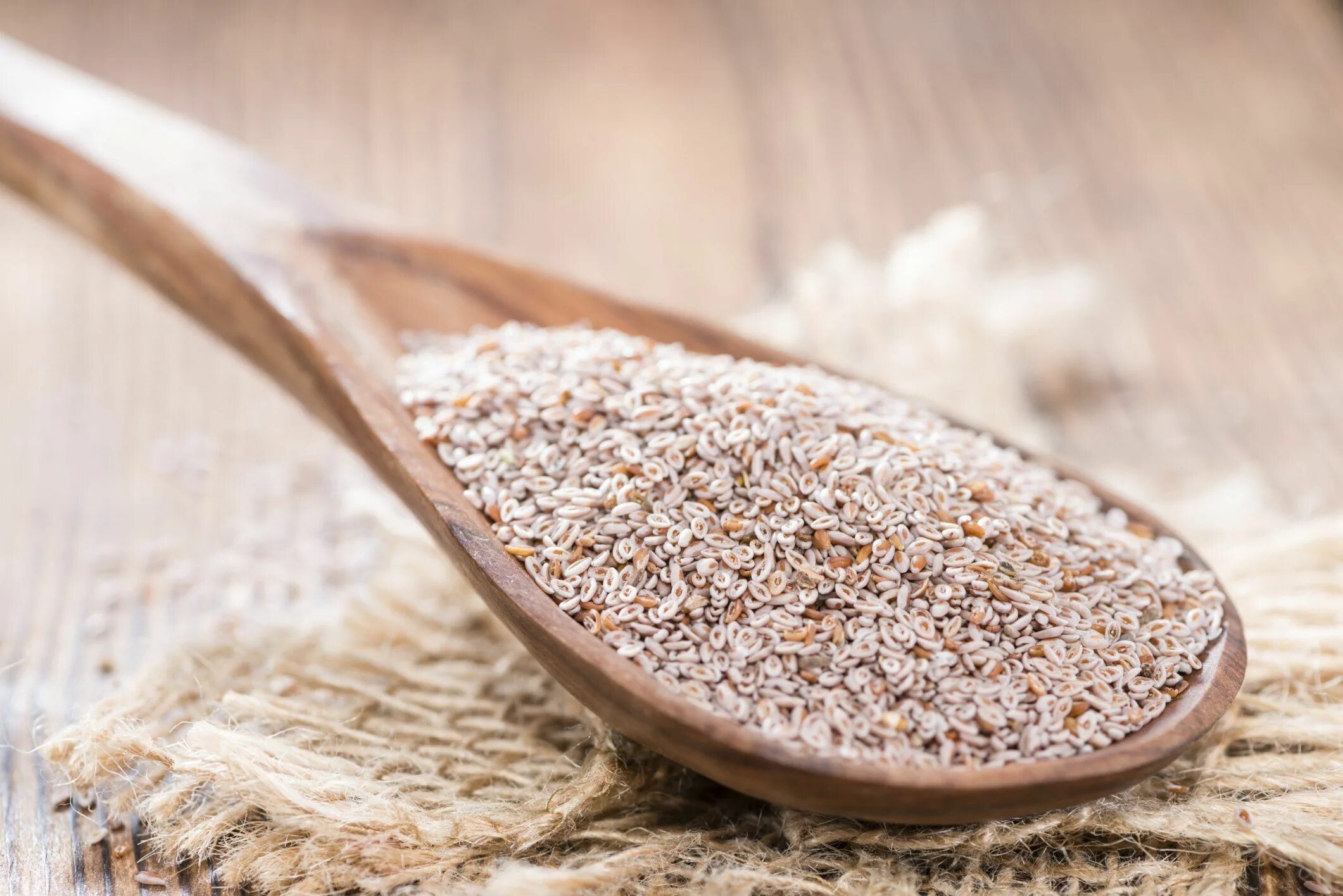 Psyllium Husk. Семена подорожника блошного. Псиллиум (Psyllium). Псиллиум шелуха.