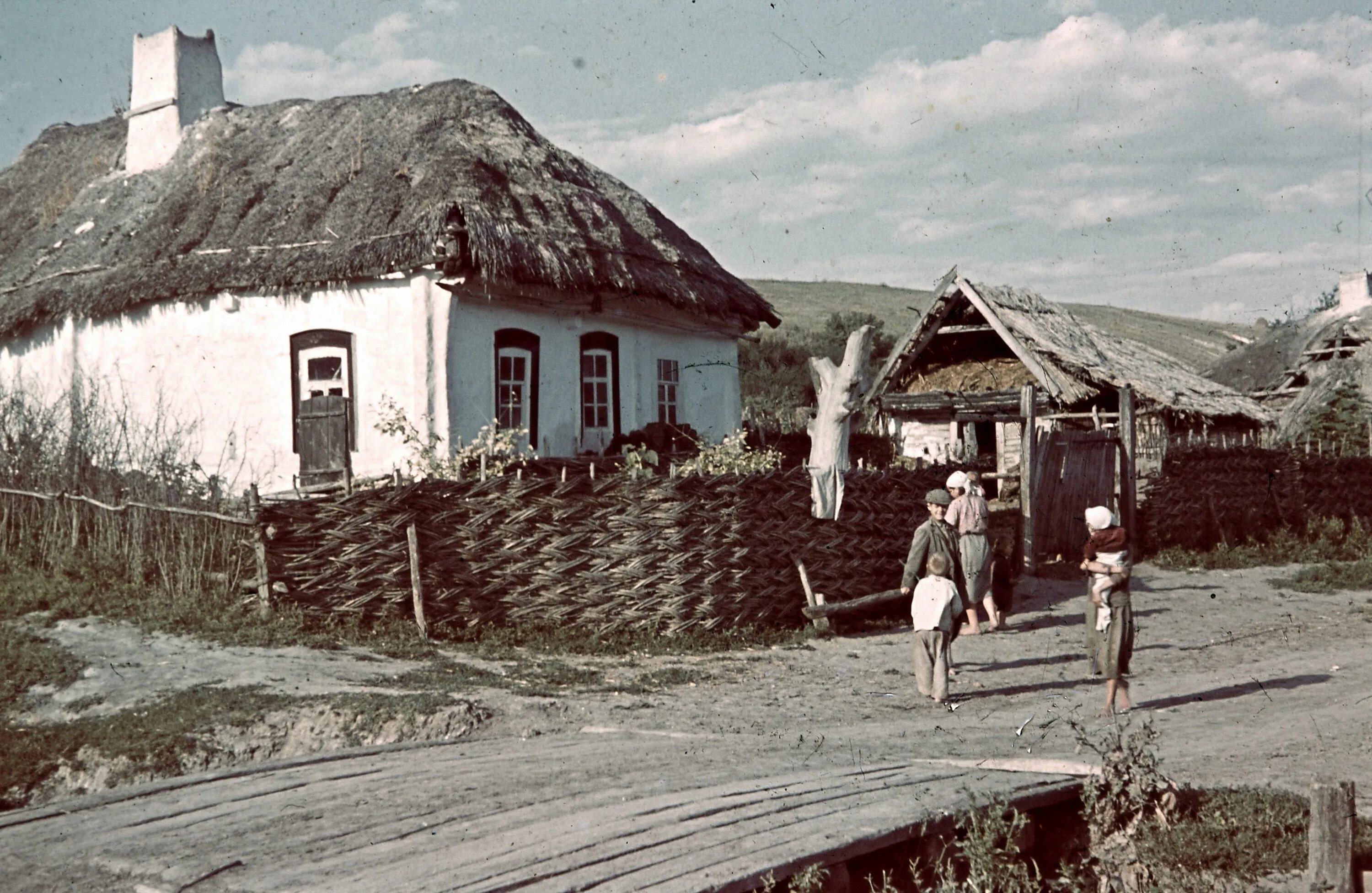 Деревня 20. Село Колтуновка. Хутора Белгородской области 19 век. Мазанки Воронежская Губерния. Села Колтуновка Воронежской области..